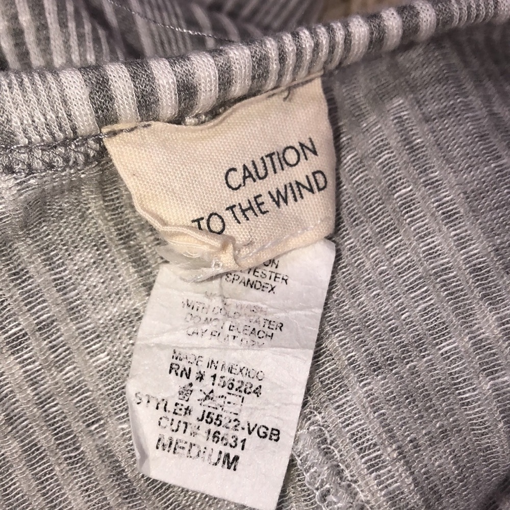 CAUTION to the wind size medium grey boho midi dress - Picture 3 of 6